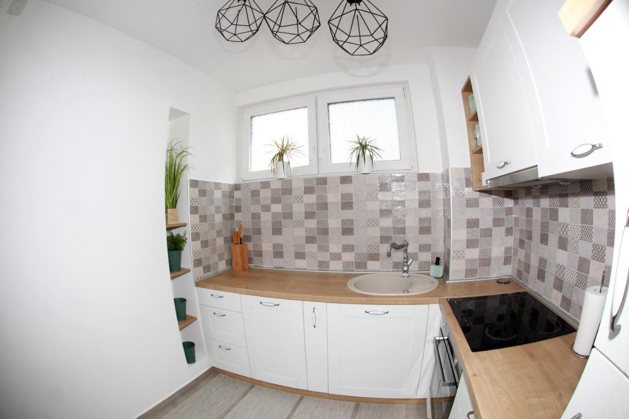 Apartman Lucija Karlovac Exterior foto