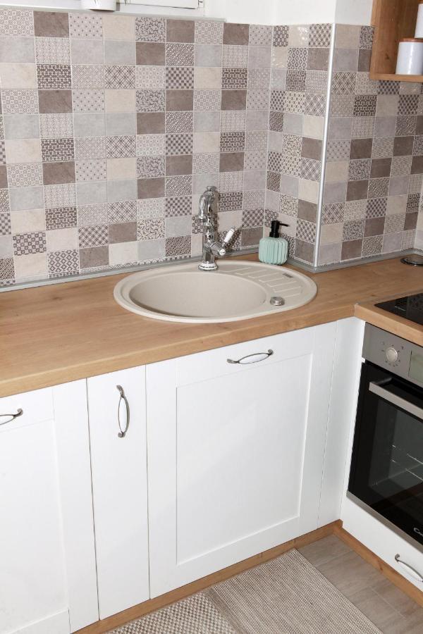 Apartman Lucija Karlovac Exterior foto